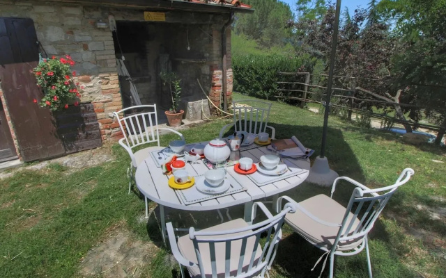 Farmhouse in Umbertide Near Lake Trasimeno