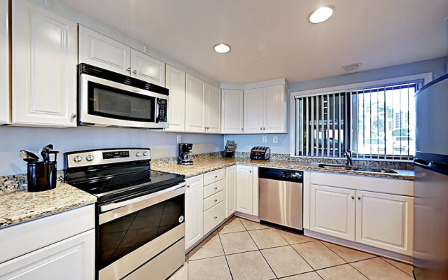 Beachfront #A104 - 2 Br Condo