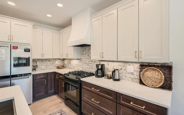 Highland Greens Spruce 3 Bedroom Townhouse by RedAwning