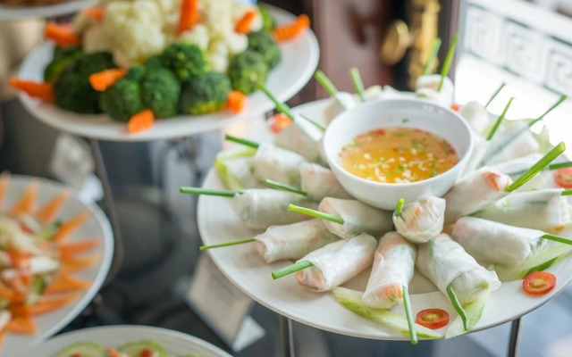 HaLong Canary Cruise
