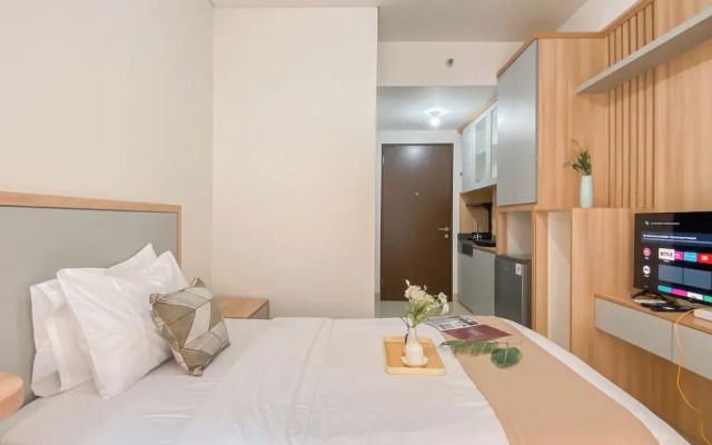 Nice Studio Room Apartment Transpark Cibubur