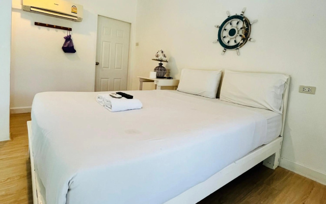 The C Samet Beach Resort – Guest Rooms – Koh Samet