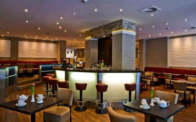 Artim Hotel