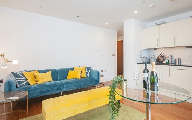 Luxurious 1 Bed Cardiff City Centre Apartment