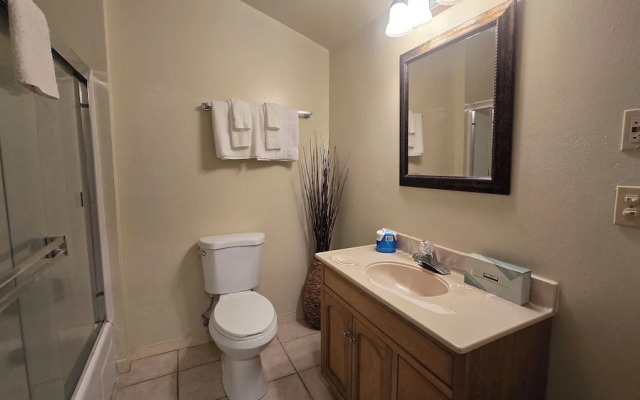 Eagle Summit Collection