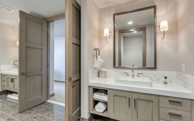 Stein Eriksen Residences