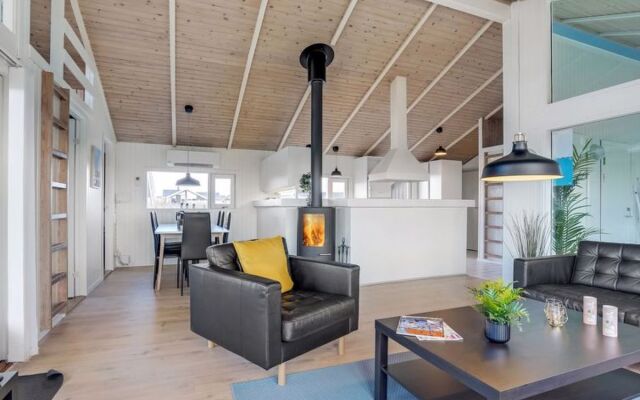 "Grozdan" - 500m from the sea in NW Jutland