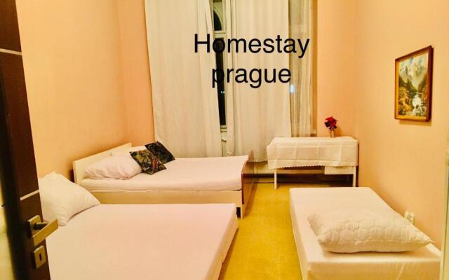 aparthotel in square Praha 2