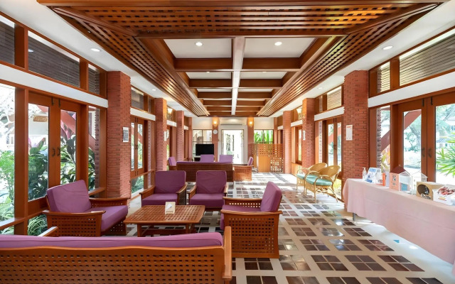 Thara Cholapruek Resort