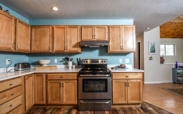 Bearadise Found 5 Bedroom House