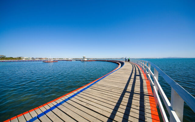 Bayside Geelong Hotel & Apartments, an Ascend Collection Hotel