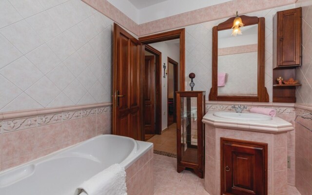 Stunning Home in Labin With Wifi and 2 Bedrooms