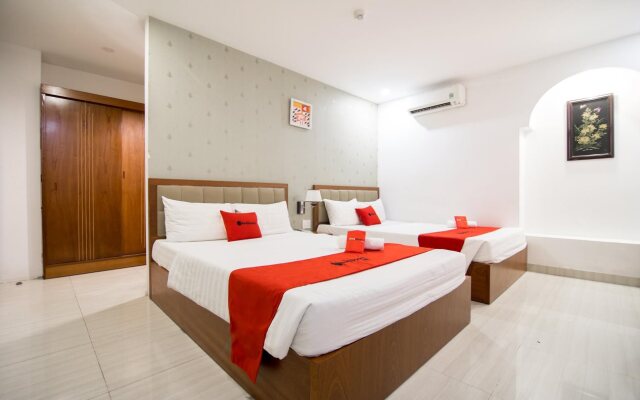 RedDoorz Plus @ Trung Son Residence