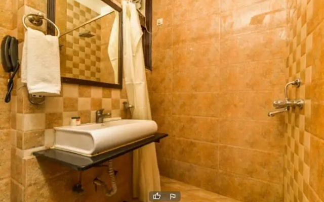 IKON Residency Near Fortis Escorts Hospital