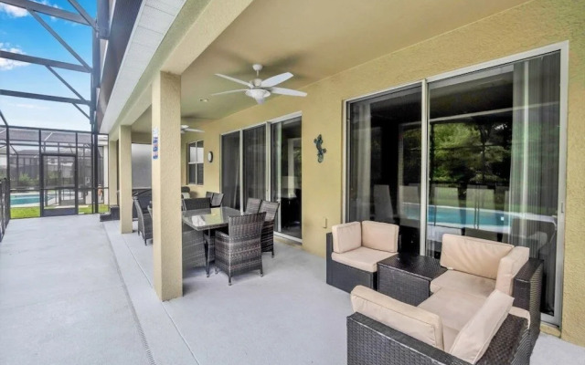 498mb 8 Bedroom Villa by Redawning