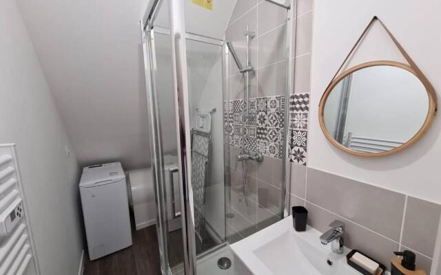 Centre ville 3 pièces envoûtant sous combles 40m²