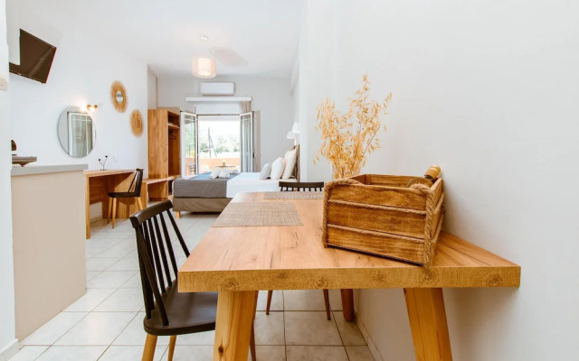 Koulouris Apartments