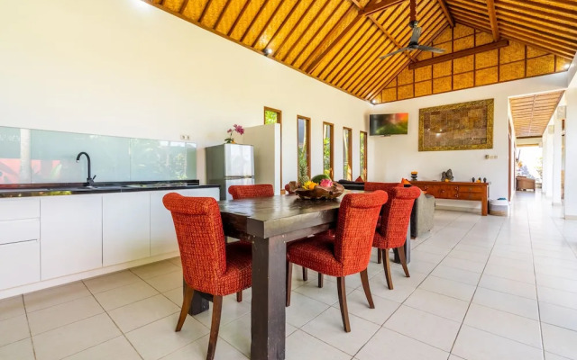 Romantica Villa