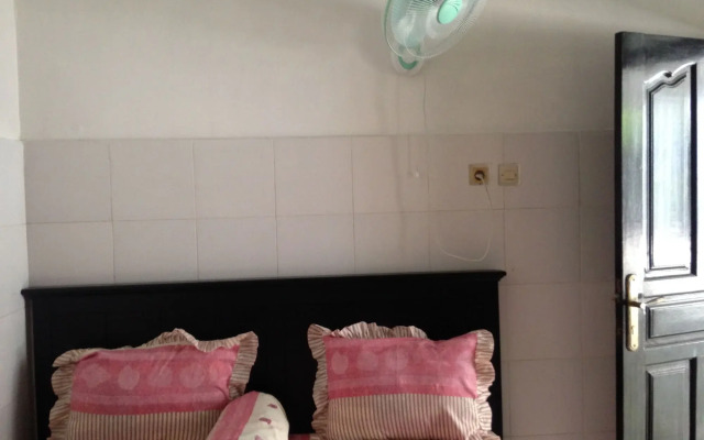 Swandewi Homestay