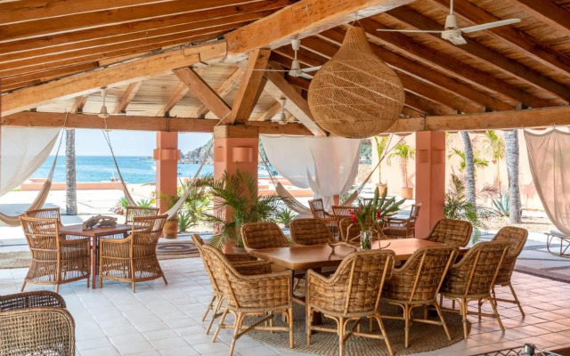 El Careyes Beach Resort