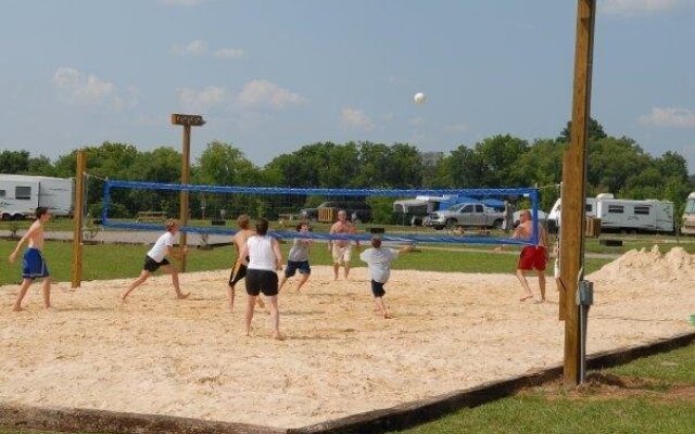 Black Bear Cove Lodge