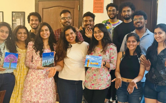 Lifespace- Spacious Hostel in a Luxurious Villa