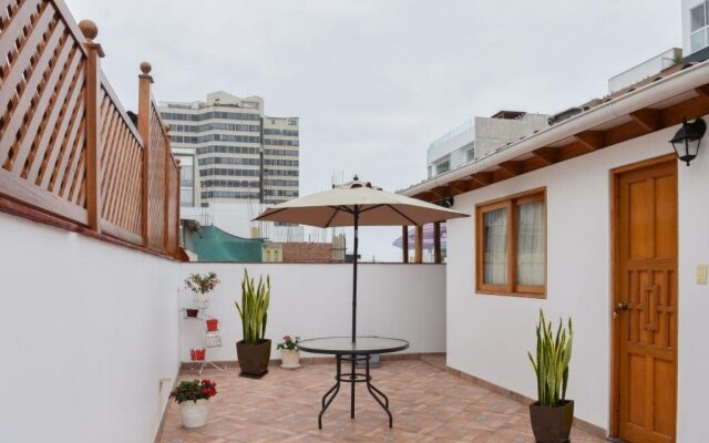 Lima White House - Hostel