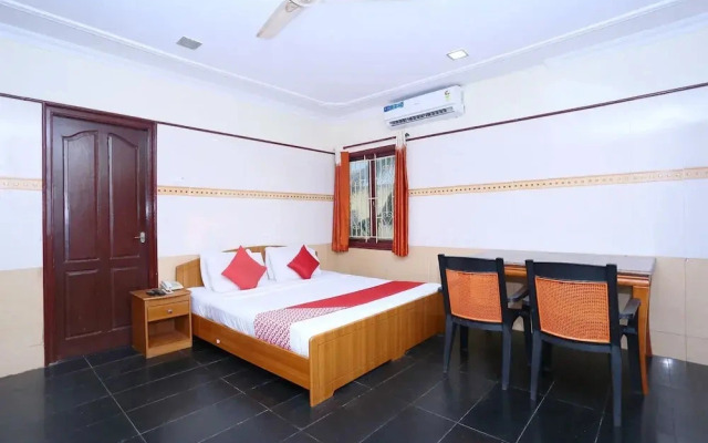 Hotel Sunrise View by OYO Rooms