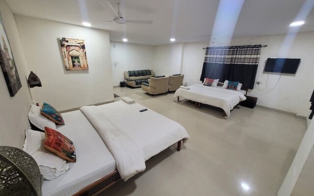 Hotel Virasat Mandav