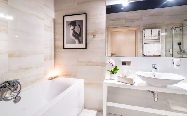 Hotel Atelia