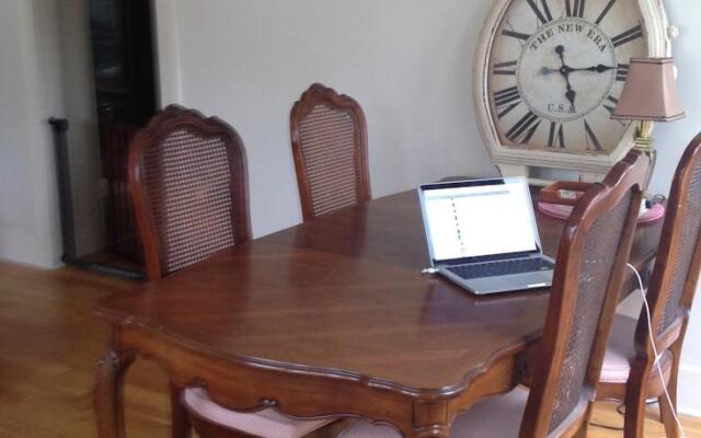 Hollywood Luxury Home