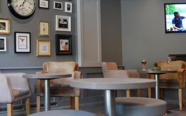 The Lodge Hotel