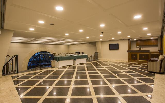 Estanplaza Nacoes Unidas