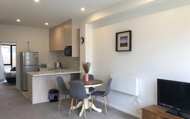 Cozy Brand New Townhouse 35