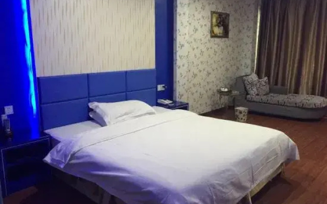 Ku 6 Fashion Hotel