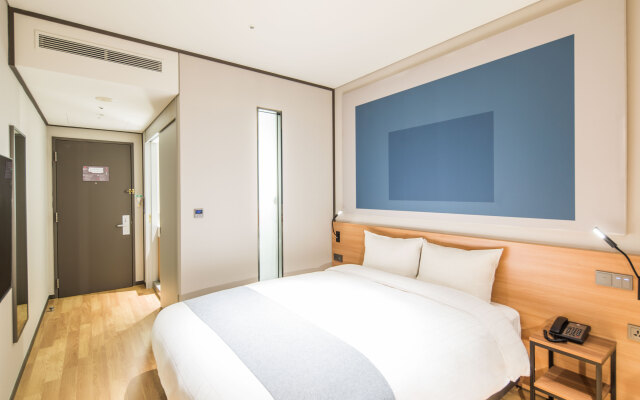 ibis Suwon Ambassador