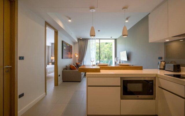 Oceanstone by RESAVA
