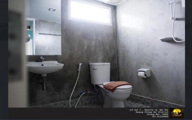 OYO 983 The Private Hotel