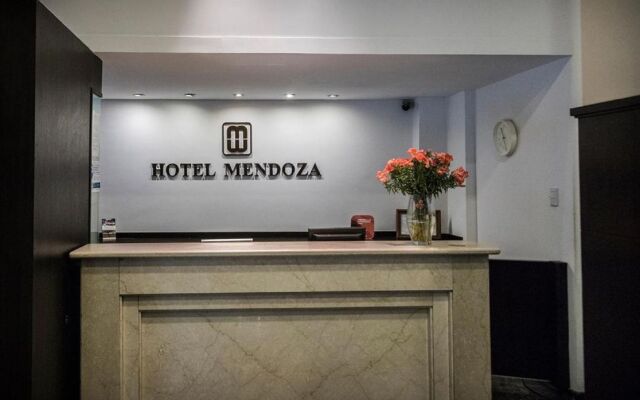 Hotel Mendoza