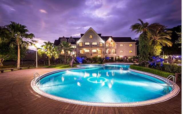 Nantou Crystal Resort