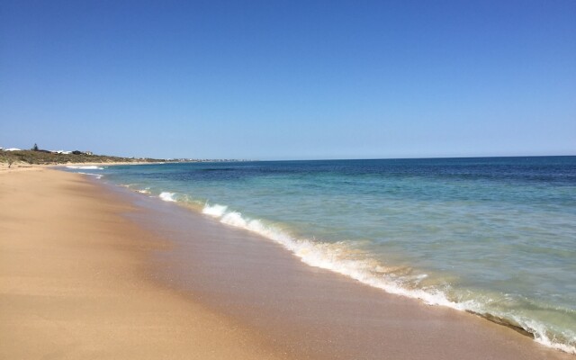 Beach Front The Wedge - Adults Only