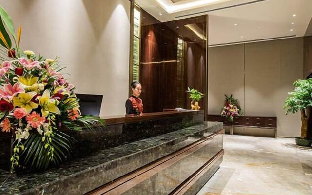 Golden Eagle Summit Hotel Nanjing China