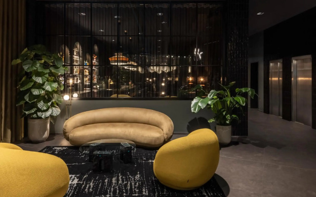 Hotel ROMY by AMANO
