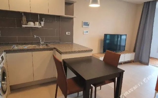 The November Stay In Landmark