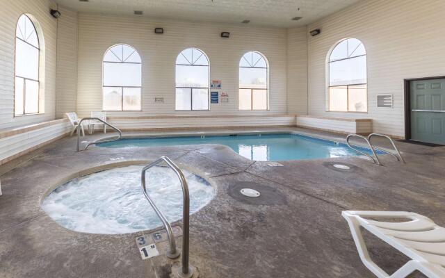 Quality Inn & Suites Junction