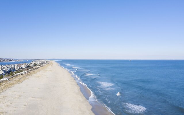 Beachwalk at Sea Bright