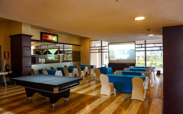 Radisson Colon 2,000 Hotel & Casino