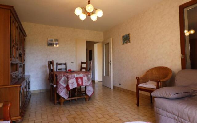 Appartement Annecy, 3 Pieces, 6 Personnes Fr 1 432 8