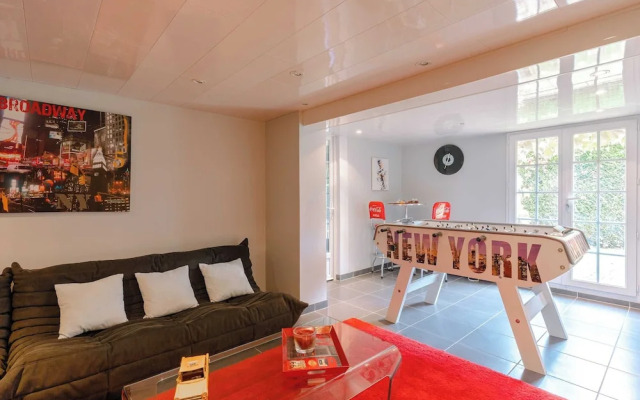 Norman House 160m2 With Pool at the Hippodrome