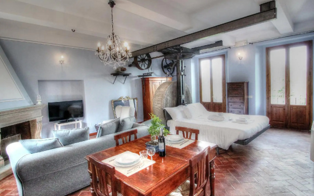 Mansion 2 Bedrooms  - Two Bedroom